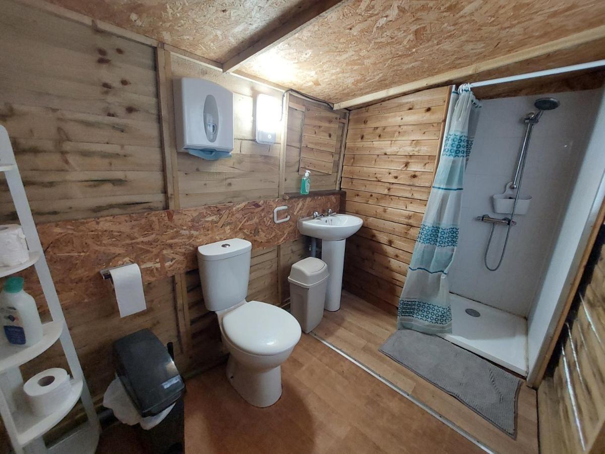 Rum Bridge "Owl Watch" Wooden Tipi Hotel Sudbury  Exterior photo